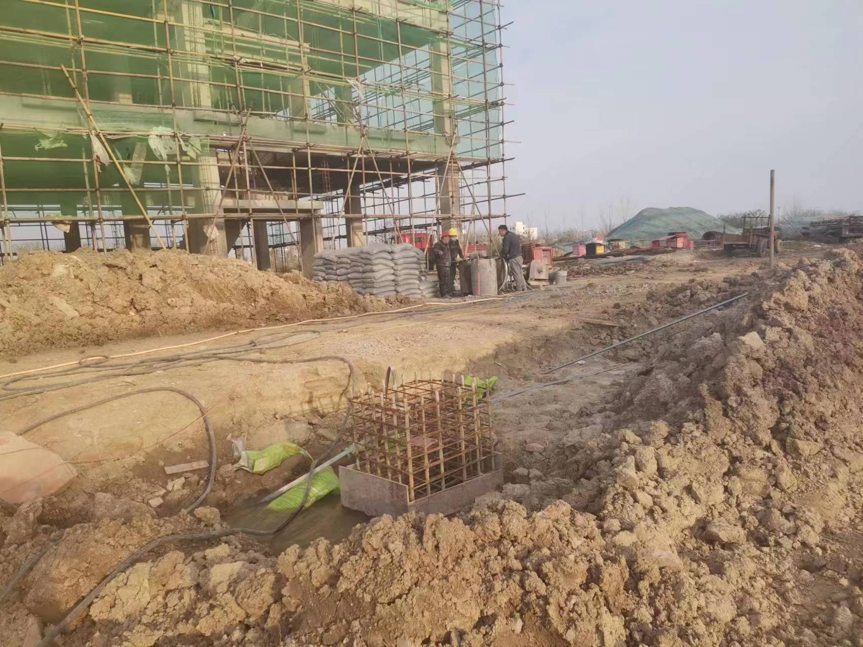 阳曲当桥梁出现裂缝的时候应该及时加固修补